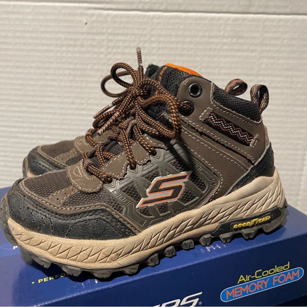 Skechers Kids Brown Hiking Shoes
